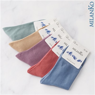 Хлопковые носки  однотонные (цветные) MilanKo N-210 Цветные/35-40